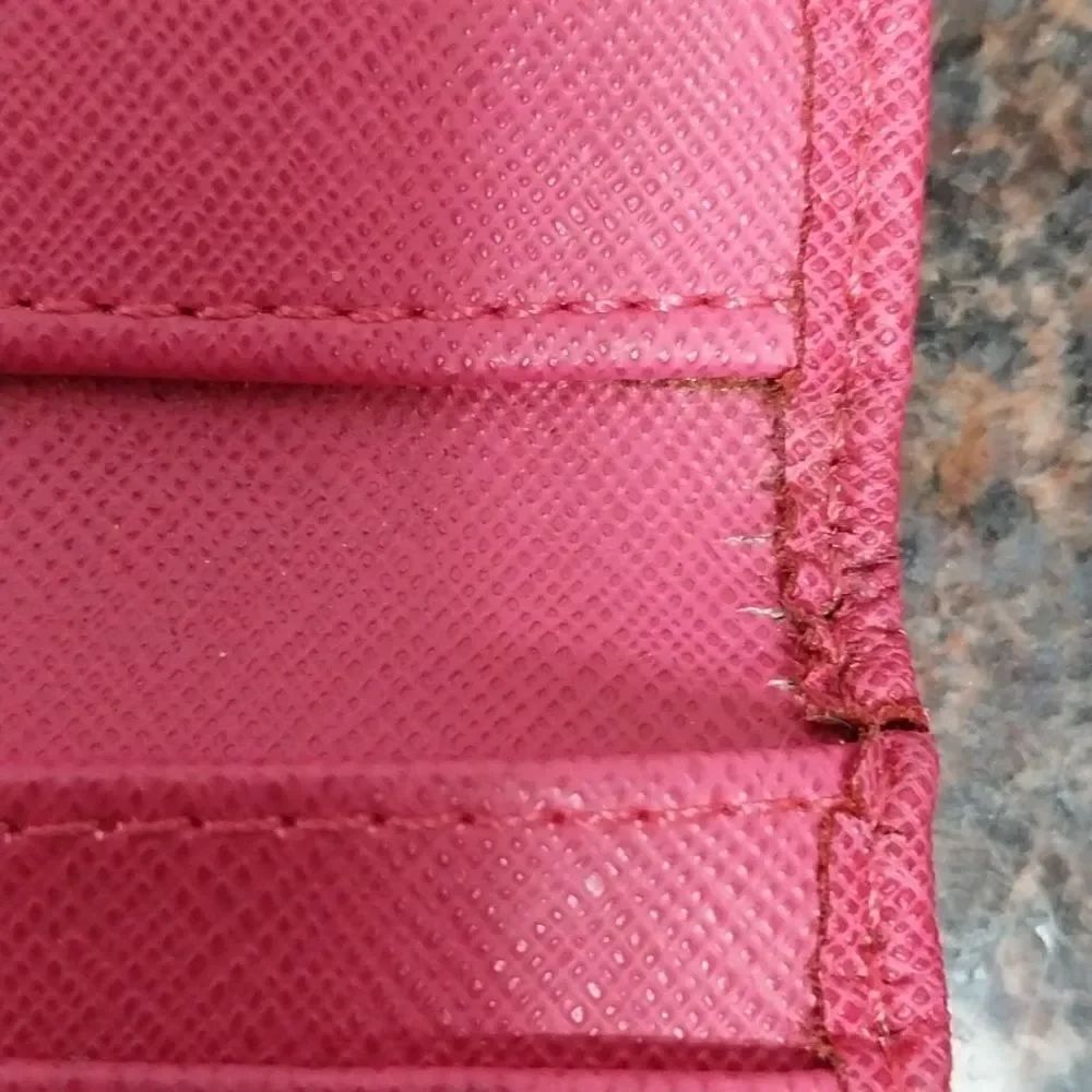 Cherry Dot Slim Wallet...NEW - Picture 5 of 11